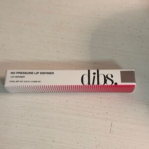 Dibs No Pressure Lip Definer - MEDIUM